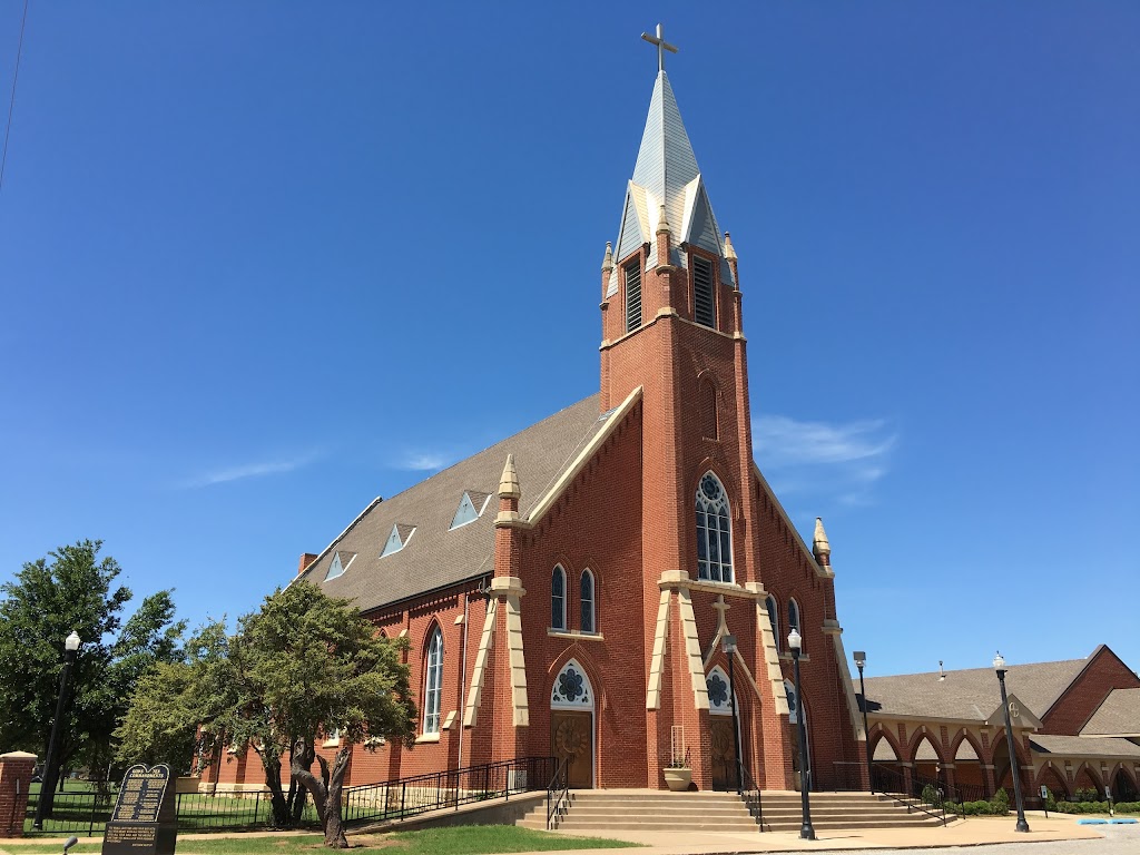 Holy Trinity Catholic Church | 211 Missouri Ave, Okarche, OK 73762, USA | Phone: (405) 263-7930