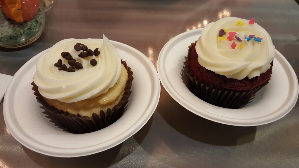 Smallcakes | 1132 Parkside Main St, Cary, NC 27519, USA | Phone: (919) 388-2253