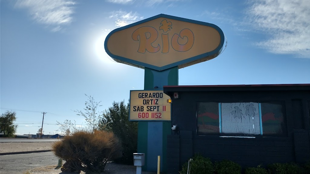 Club Rio | 10205 Central Ave NW, Albuquerque, NM 87121, USA | Phone: (505) 836-2903