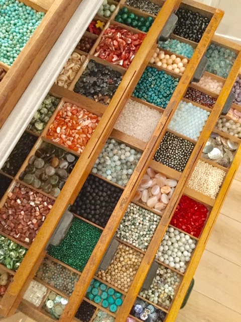 Beadazzled | Sarphatipark 6, 1072 PA Amsterdam, Netherlands | Phone: 020 673 4587