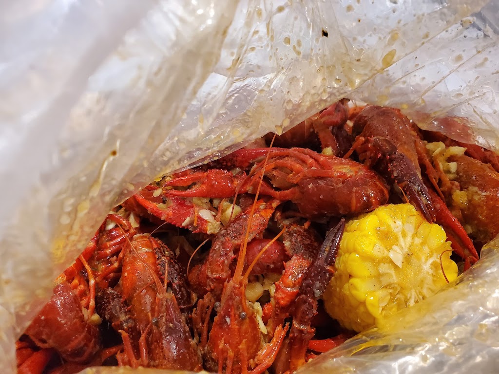 Cajun Crawfish Santa Ana | 715 N Harbor Blvd #106, Santa Ana, CA 92703, USA | Phone: (657) 206-0779