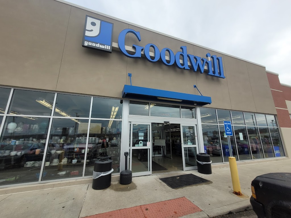 Goodwill Ind. Store & Donations | 1555 Main St, Hamilton, OH 45013, USA | Phone: (513) 737-1790