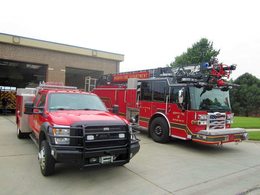 Wichita Firehouse 17 | 10651 W Maple St, Wichita, KS 67209, USA | Phone: (316) 268-4451