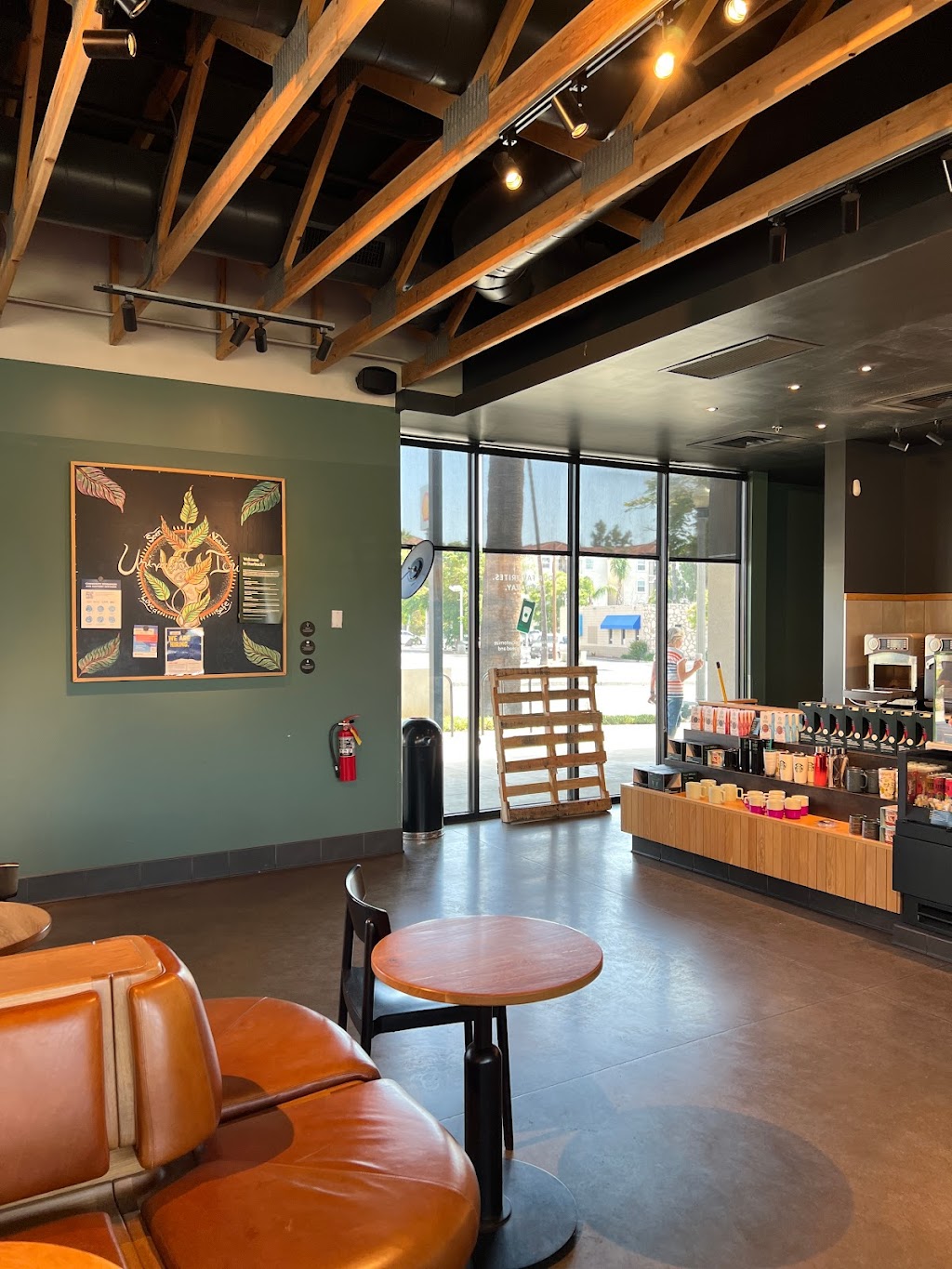 Starbucks | 1303 University Ave, Riverside, CA 92507, USA | Phone: (951) 274-9605