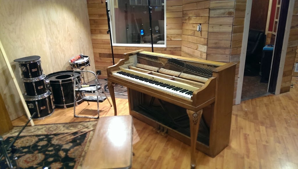 LaunchPad Studios | 103 N Ford St, Golden, CO 80403, USA | Phone: (303) 484-1706 LaunchPad Studios | 103 N Ford St, Golden, CO 80403, USA | Phone: (303) 484-1706