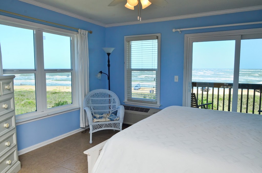 The Saint Augustine Beach House | Photo 5 of 10 | Address: 10 Vilano Rd, St. Augustine, FL 32084, USA | Phone: (904) 217-3765