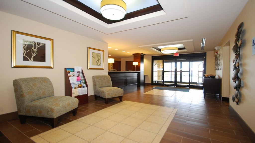 Kittanning Plaza Hotel | 13 Hilltop Plaza, Kittanning, PA 16201, USA | Phone: (724) 543-5200