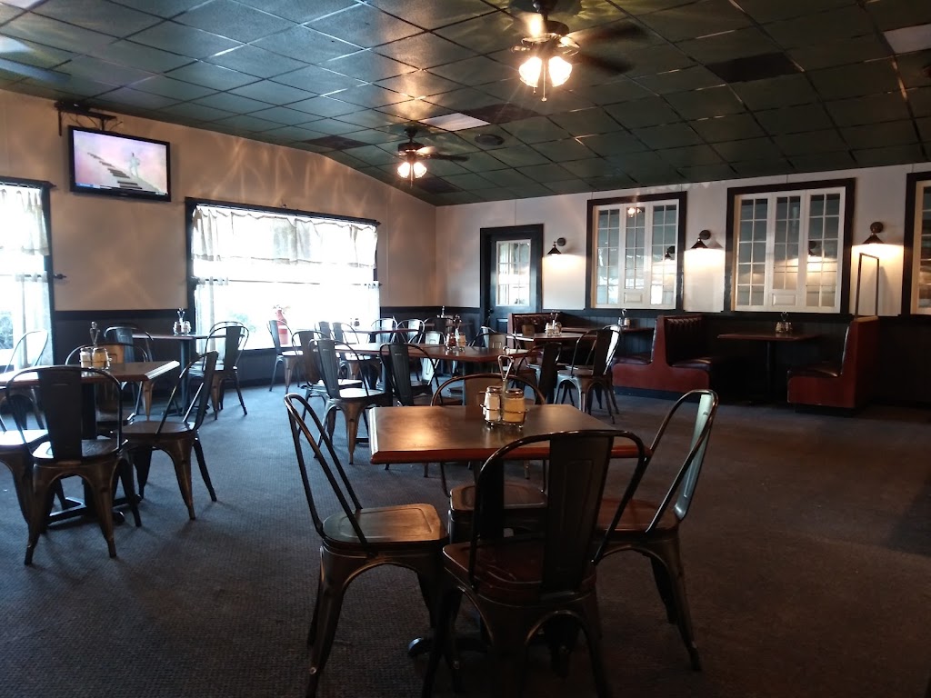 Furstys Restaurant | 1409 Freeway Dr., Reidsville, NC 27320, USA | Phone: (336) 342-7771