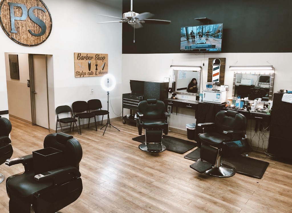 Perfect Stylzs barbershop & beauty Salon | 401 Ed Schmidt Blvd Unit 300, Hutto, TX 78634, USA | Phone: (512) 642-6882