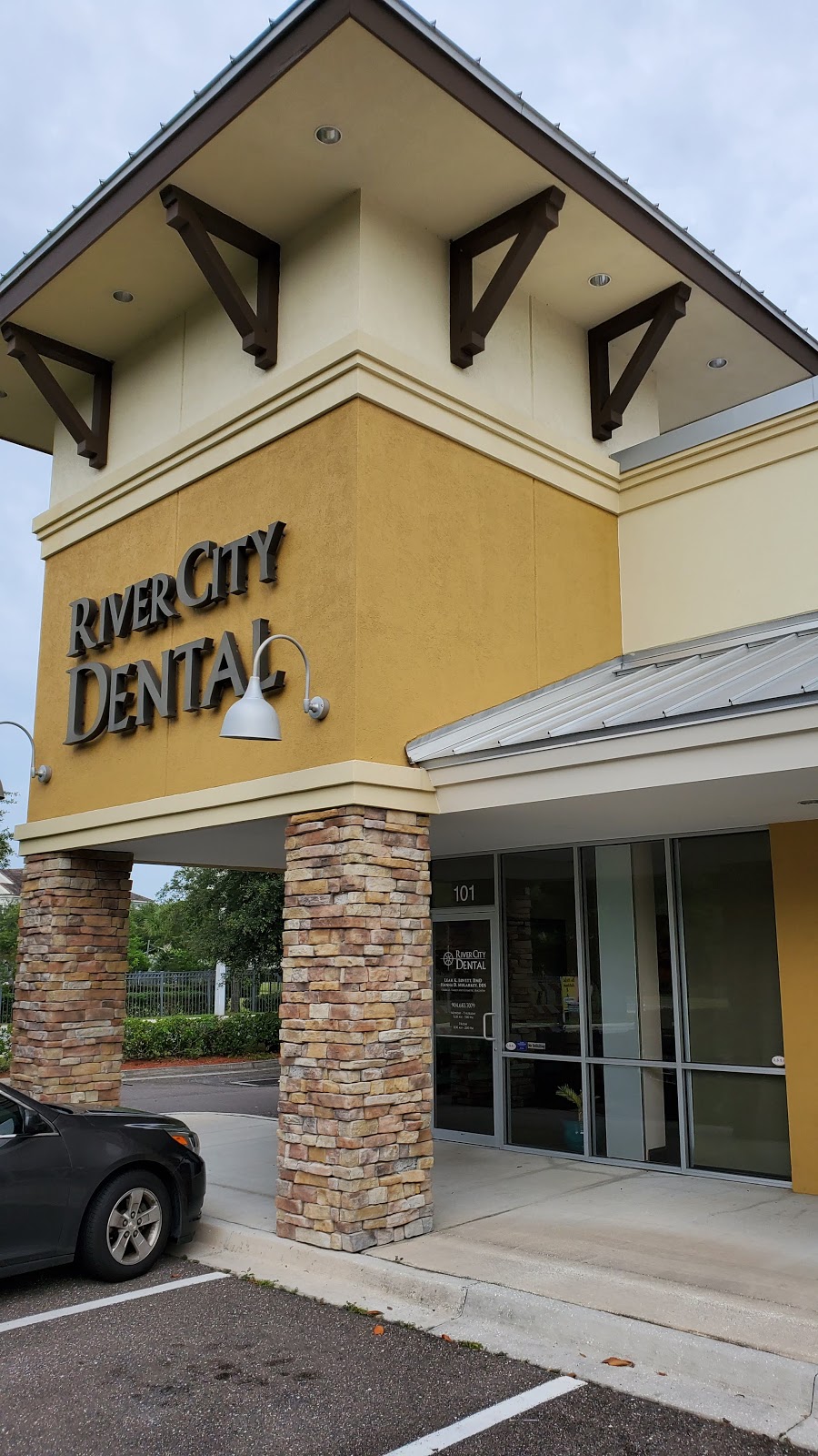 River City Dental | 510 Airport Center Dr, Jacksonville, FL 32218, USA | Phone: (904) 683-7079