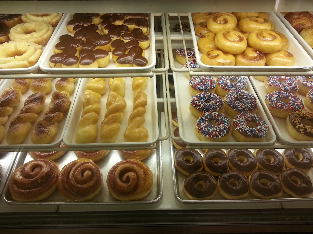 Best Donuts | 1700 N Center St, Bonham, TX 75418, USA | Phone: (903) 640-4226