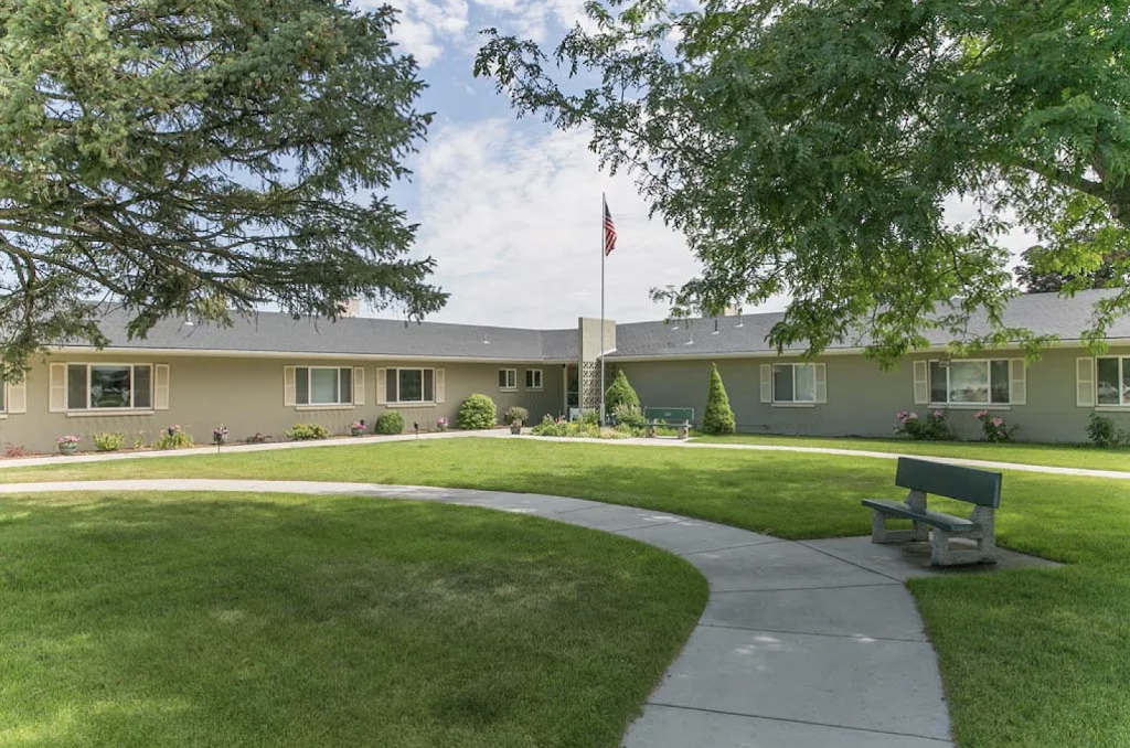 Rivers Edge Rehabilitation & Living Center | 714 N Butte Ave, Emmett, ID 83617, USA | Phone: (208) 365-4425