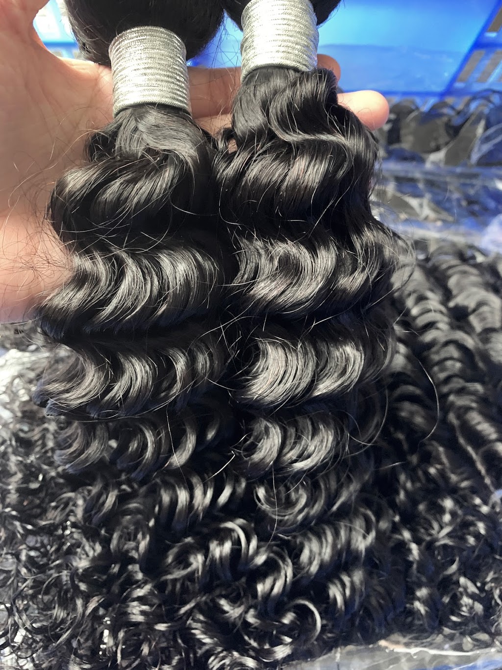 BUW Human Hair Factory Store--North Richland Hills | 5142 Rufe Snow Dr Suite 116, North Richland Hills, TX 76180, USA | Phone: (754) 249-9677