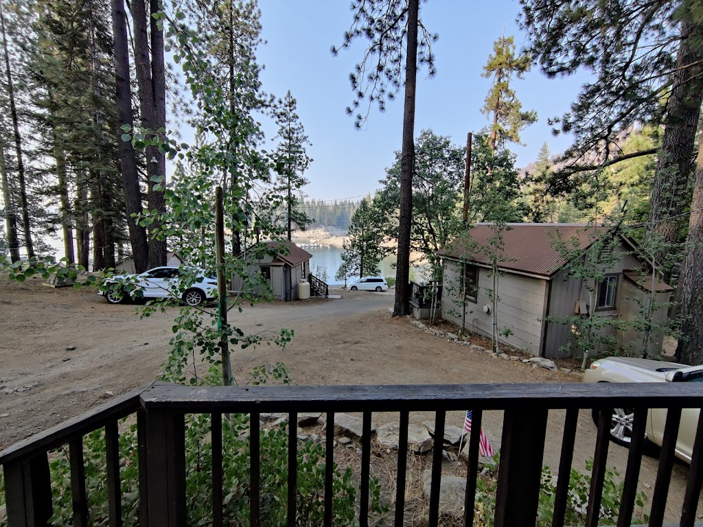 Shaver Lake Cottages at the Point | 44189 CA-168, Shaver Lake, CA 93664, USA | Phone: (559) 841-2286