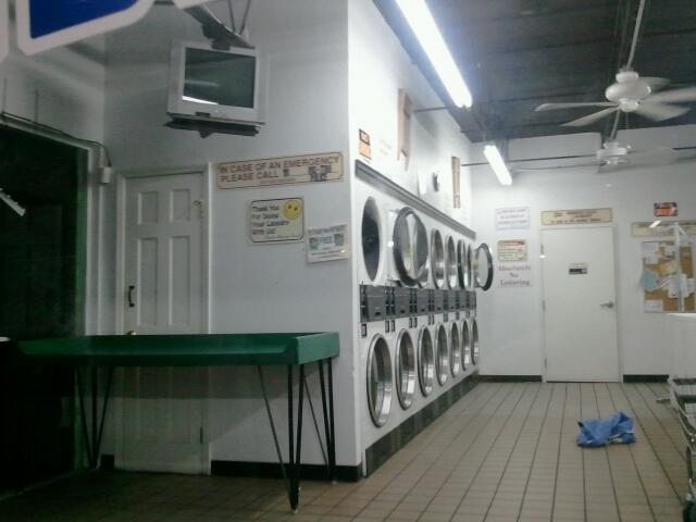 Wash N Go Laundromat | 4154 Haines Rd N, St. Petersburg, FL 33703, USA | Phone: (727) 209-0573