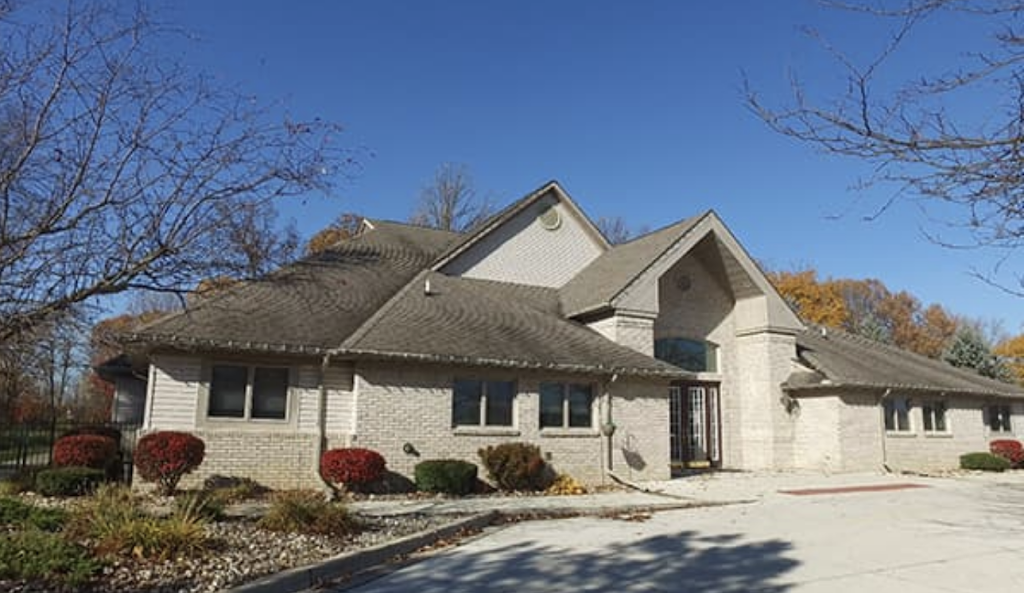 Leisure Manor Residence for Seniors | 68453 Stoecker Ln, Richmond, MI 48062 | Phone: (586) 430-5009