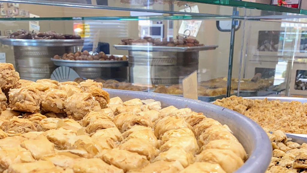 Caesars Pastry | 6660 Carnelian St, Rancho Cucamonga, CA 91701, USA | Phone: (909) 493-1114