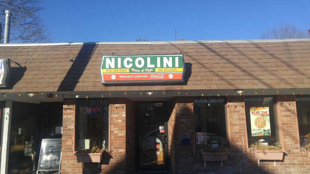 Nicolini House of Pizza | 21 W Main St, Georgetown, MA 01833 | Phone: (978) 769-5302