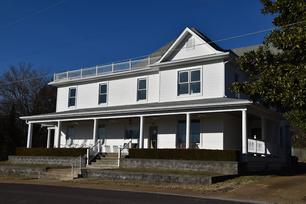 Bell Funeral Home | 709 W Union St, Pacific, MO 63069, USA | Phone: (636) 257-2112