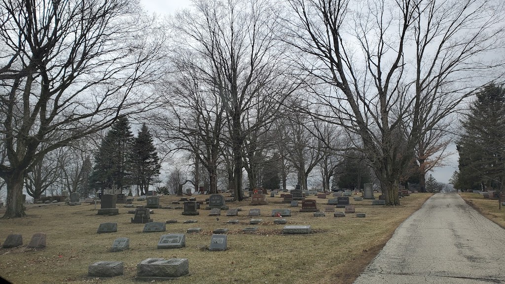 Sunnyside Cemetery | 19011 W Main St, Lannon, WI 53046, USA | Phone: (262) 622-2721