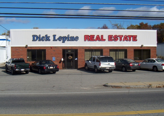 Dick Lepine Real Estate Inc | 1333 Lakeview Ave, Dracut, MA 01826, USA | Phone: (978) 957-8200