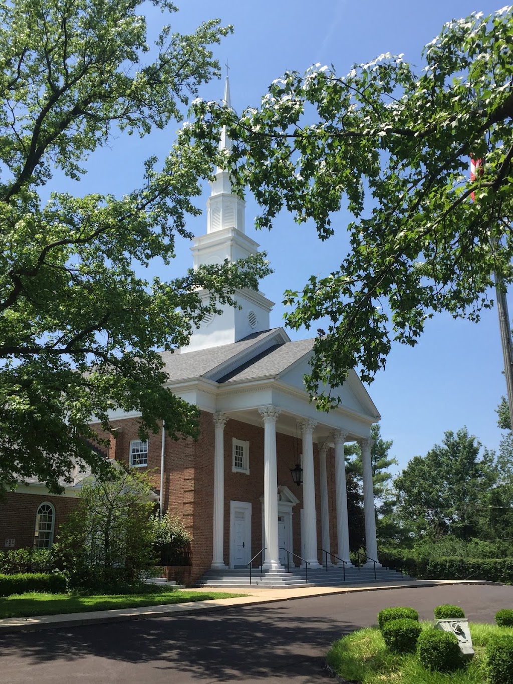 The Kirk of the Hills Presbyterian Church | 12928 Ladue Rd, St. Louis, MO 63141, USA | Phone: (314) 434-0753