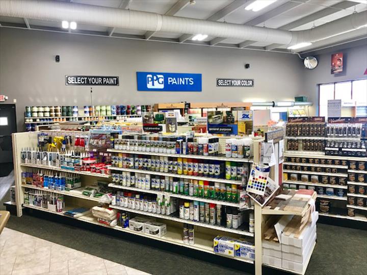 Shelbyville Paint, Flooring & More | 235 E Broadway St, Shelbyville, IN 46176, USA | Phone: (317) 392-4176