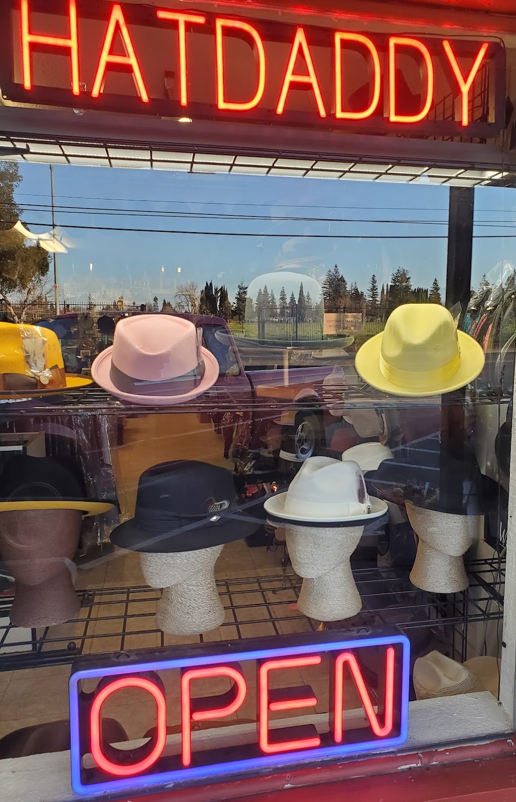 HATDADDY | 6802 B Fruitridge Rd, Sacramento, CA 95820, USA | Phone: (916) 822-4763