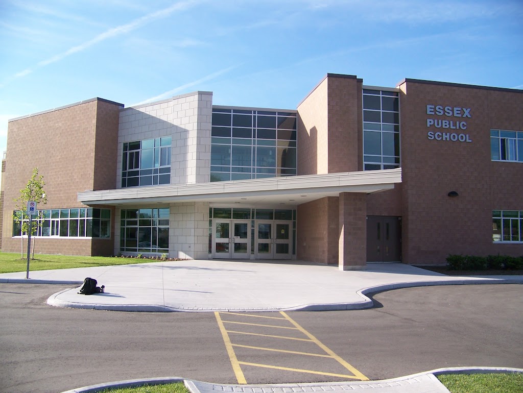 Essex Public School | 72 Brien Ave E, Essex, ON N8M 2N8, Canada | Phone: (519) 776-9676