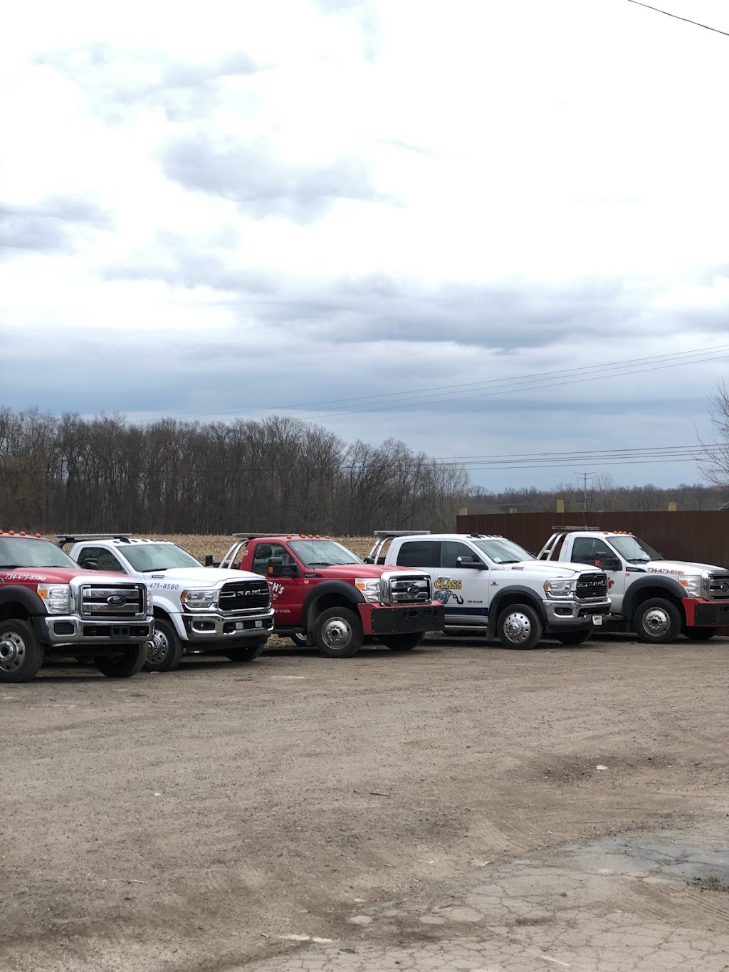 Smiths Towing Service | 11453 Jackson Rd, Dexter, MI 48130, USA | Phone: (734) 475-8895