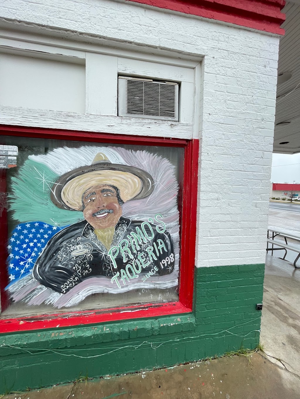 Primos Taqueria | 312 E Walnut St, Decatur, TX 76234, USA | Phone: (940) 627-7409