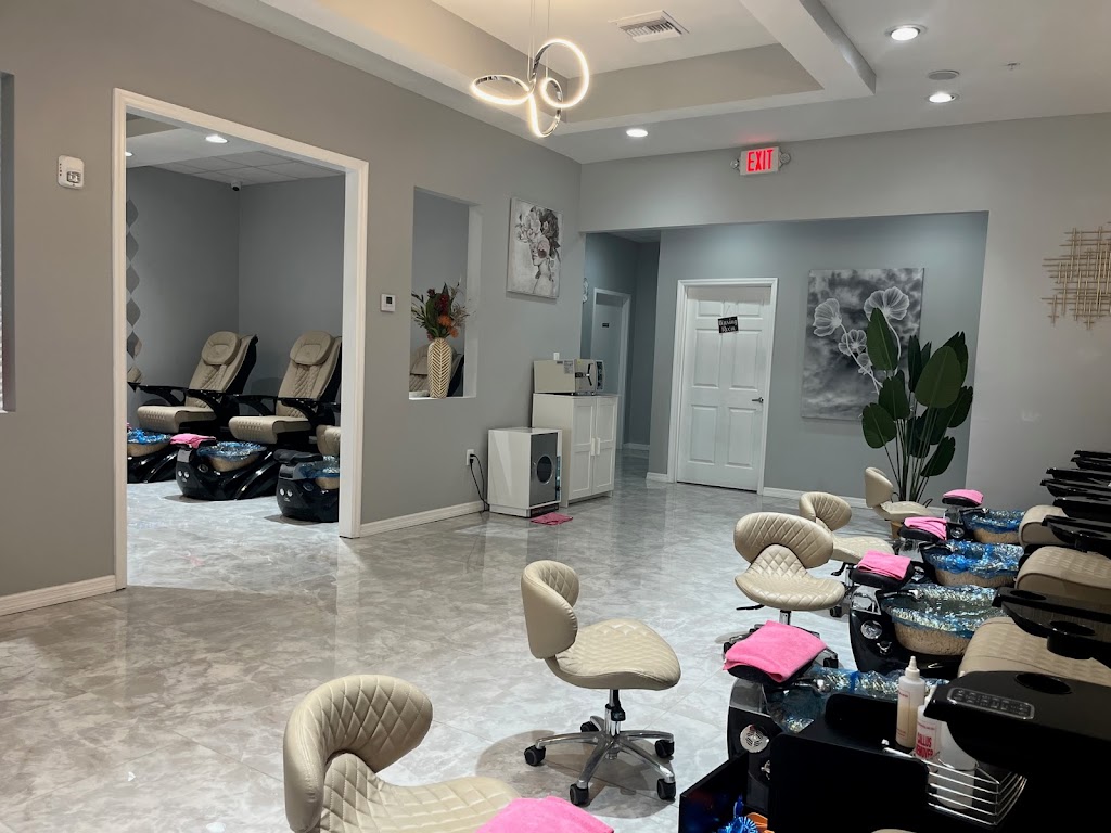 5th Nail Lounge | 1310 S Tamiami Trail, Osprey, FL 34229, USA | Phone: (941) 966-2111