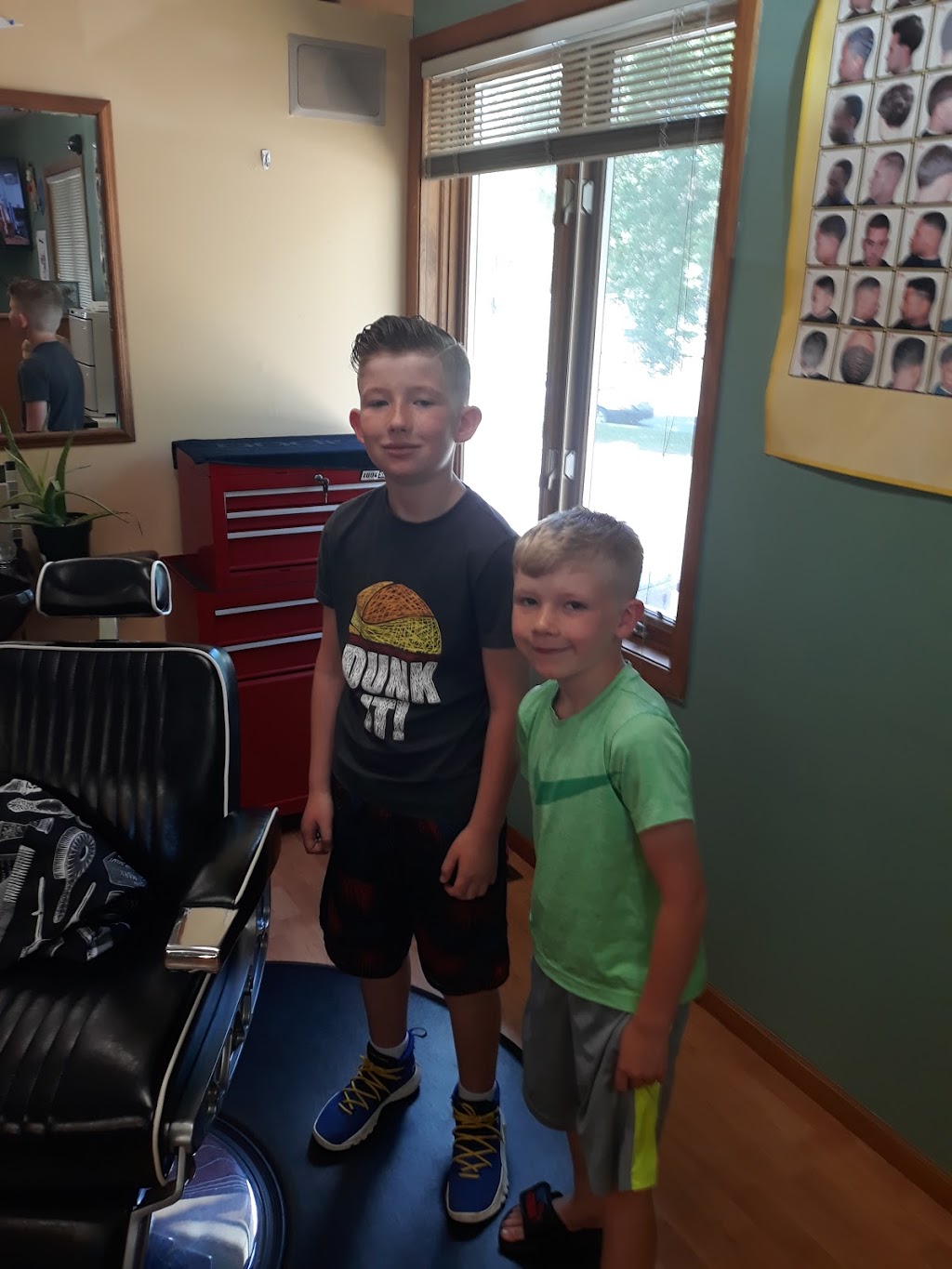 Clippers Barbershop | 1570 Century Point, Eagan, MN 55121, USA | Phone: (651) 855-8173
