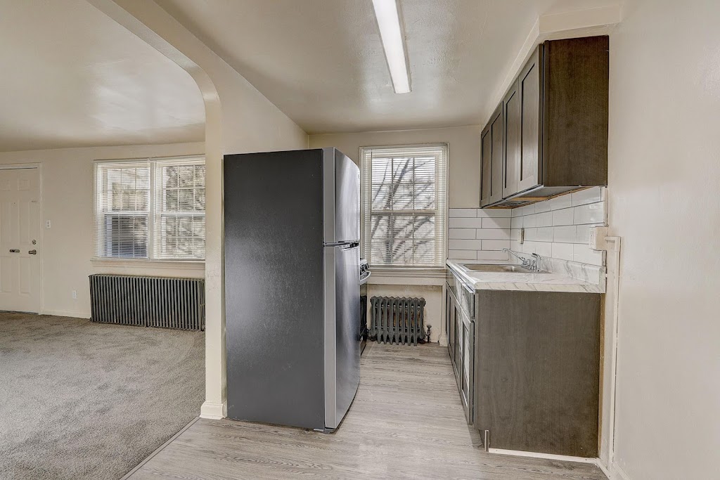 Red Oak Apartments | 2300 S Broad St ste a 11, Hamilton Township, NJ 08610, USA | Phone: (609) 888-0535