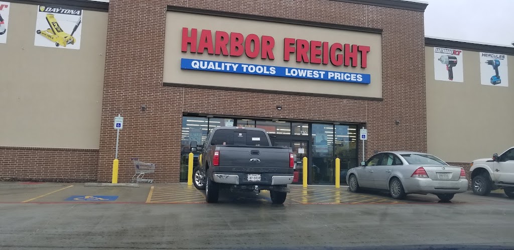 Harbor Freight Tools | 730 N Central Expy, McKinney, TX 75070, USA | Phone: (214) 592-0034