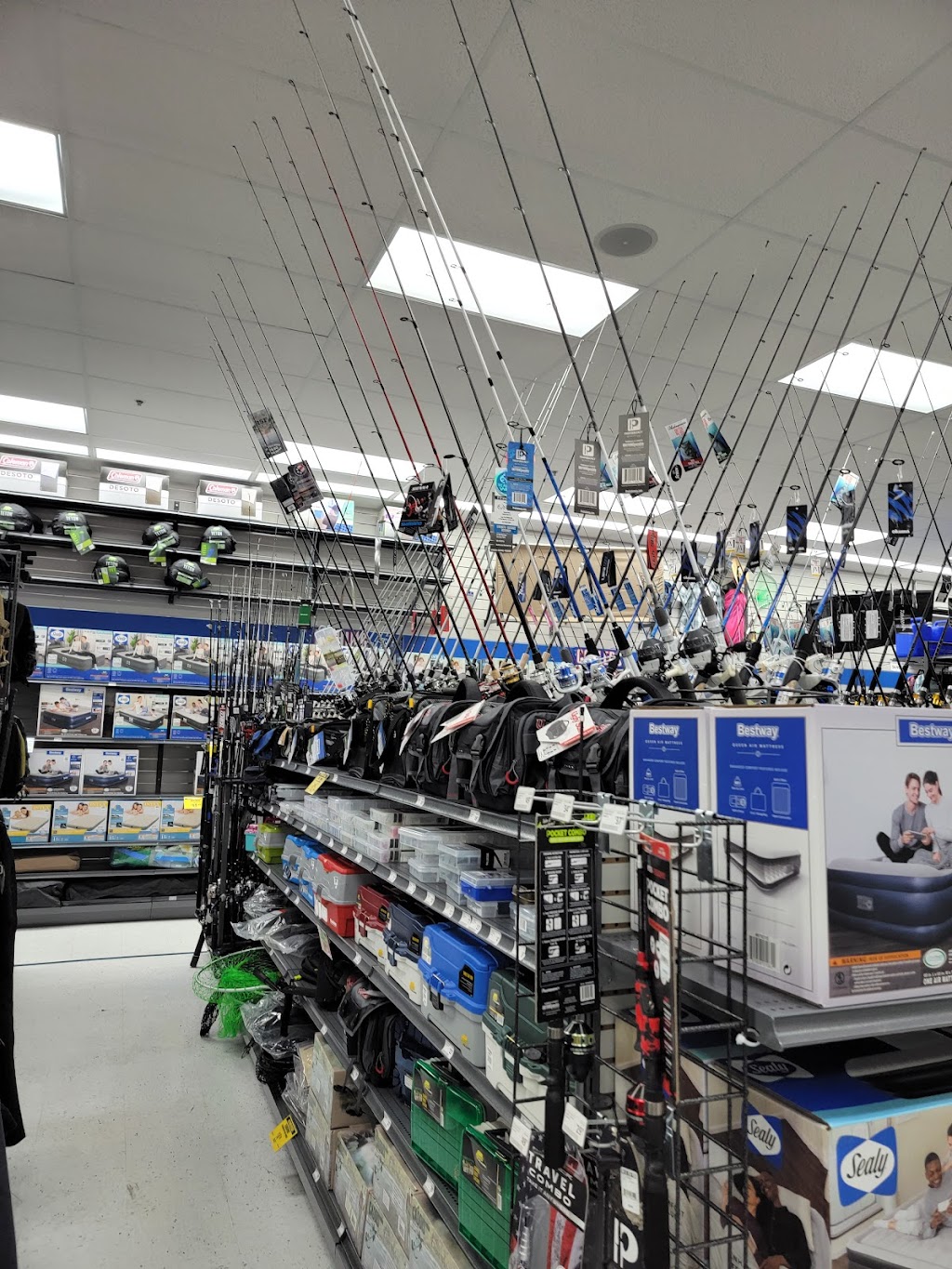 Big 5 Sporting Goods | 4405 Century Blvd, Pittsburg, CA 94565, USA | Phone: (925) 434-0298