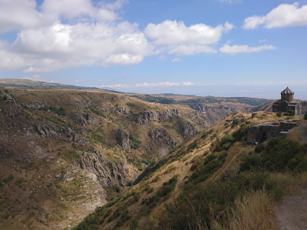 Vahramashen Church | 96QH+3CV, Amberd Road, Antarut, Armenia | Phone: 093 966059