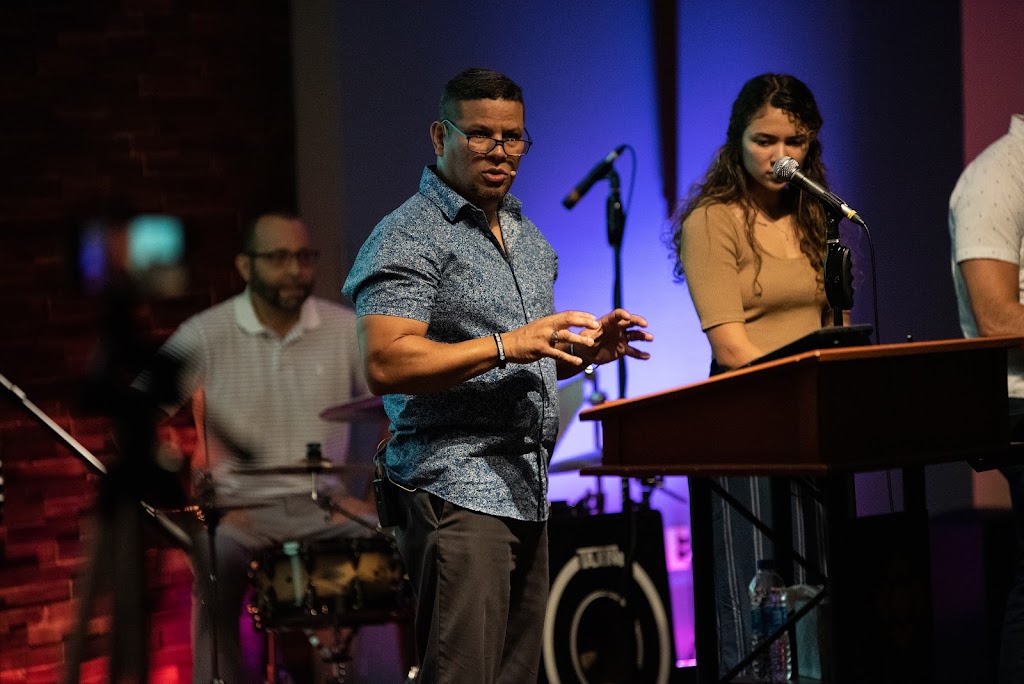 Calvary Chapel Español | 2955 Minton Rd, West Melbourne, FL 32904, USA | Phone: (321) 952-9673