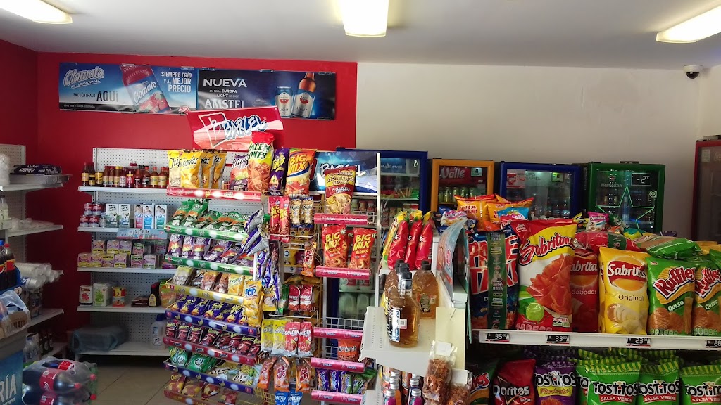 SIX Tienda | Fraccionamiento, Puerto Nuevo, 22164 Palma Real, B.C., Mexico | Phone: 667 817 9343