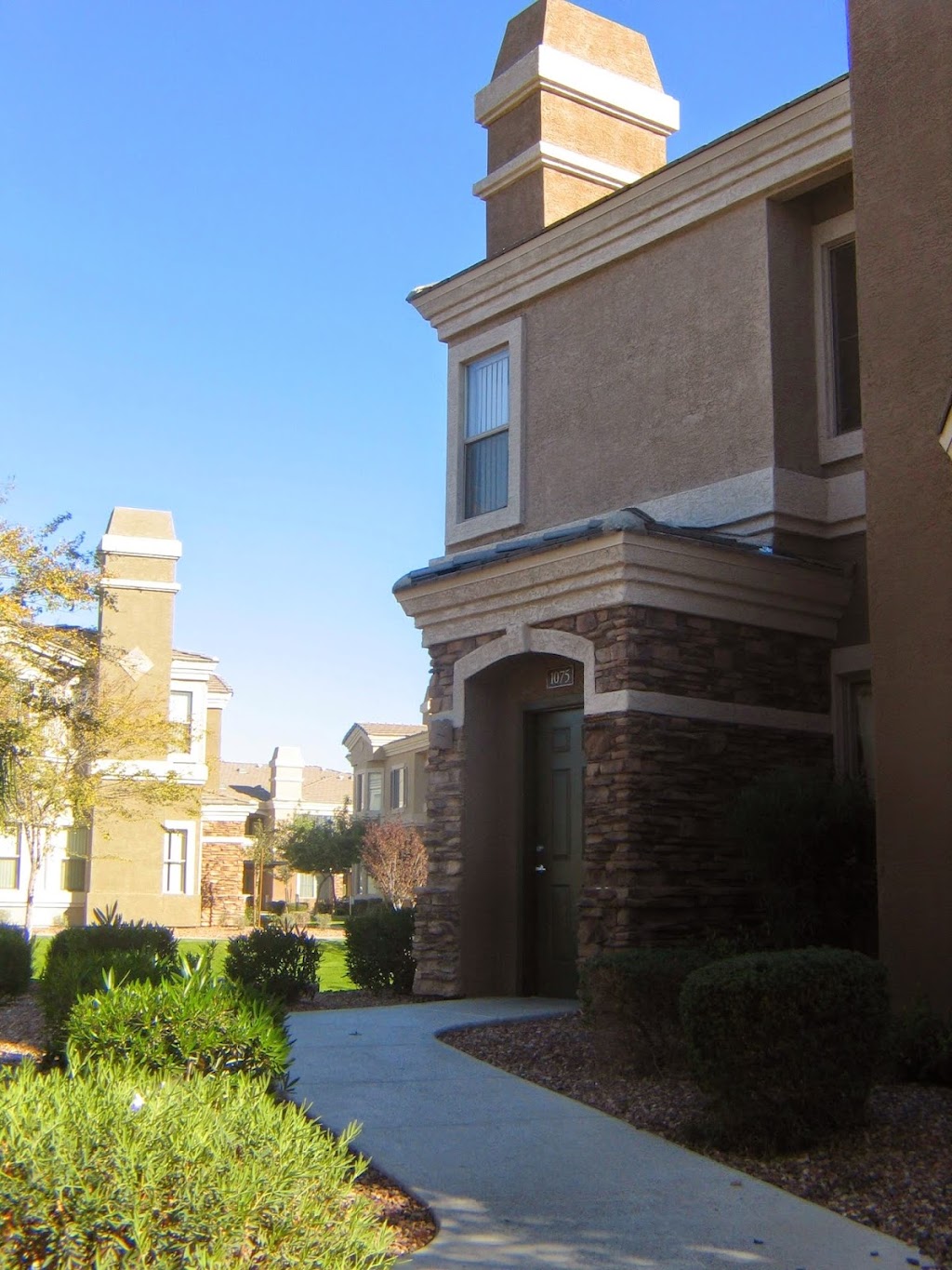 The Palms at Augusta Ranch Apartments | 9335 E Baseline Rd, Mesa, AZ 85209, USA | Phone: (480) 357-3400