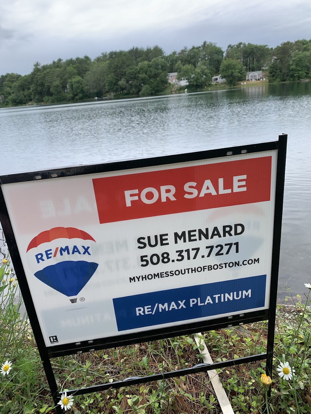 Sue Menard, Realtor ® | 73 Main St, Carver, MA 02330, USA | Phone: (508) 317-7271