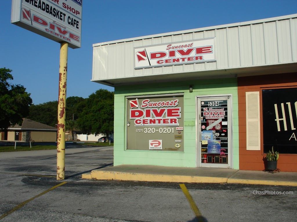 Suncoast Dive Center | 5304 Seminole Blvd, St. Petersburg, FL 33708, United States | Phone: (727) 320-0201