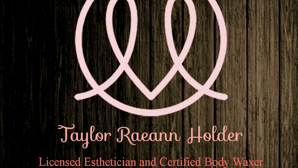 Taylor Holder @ Blonde and Beyond | 2626 S Rock Rd, Wichita, KS 67210, USA | Phone: (316) 207-9056