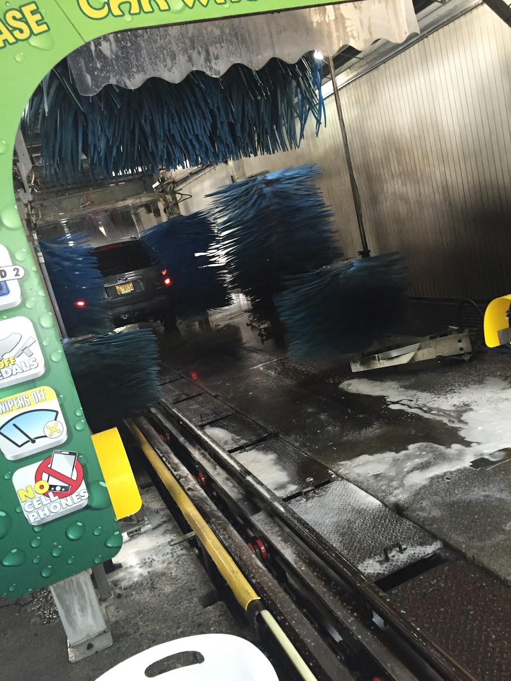 TRAX Car Wash | 8 US-46, Pine Brook, NJ 07058, USA | Phone: (973) 227-8833