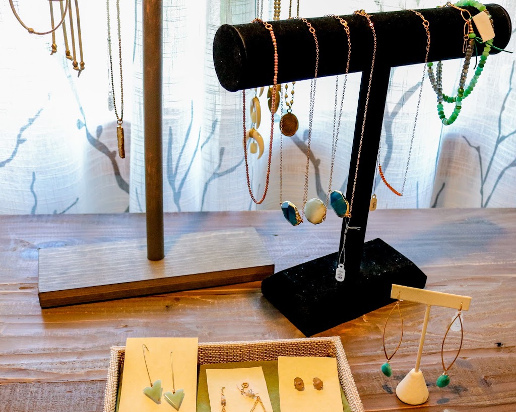 Balinese Wellness Spa and Yoga Retreat | 121 Cut-Off Rd, Port Aransas, TX 78373, USA | Phone: (361) 749-0003