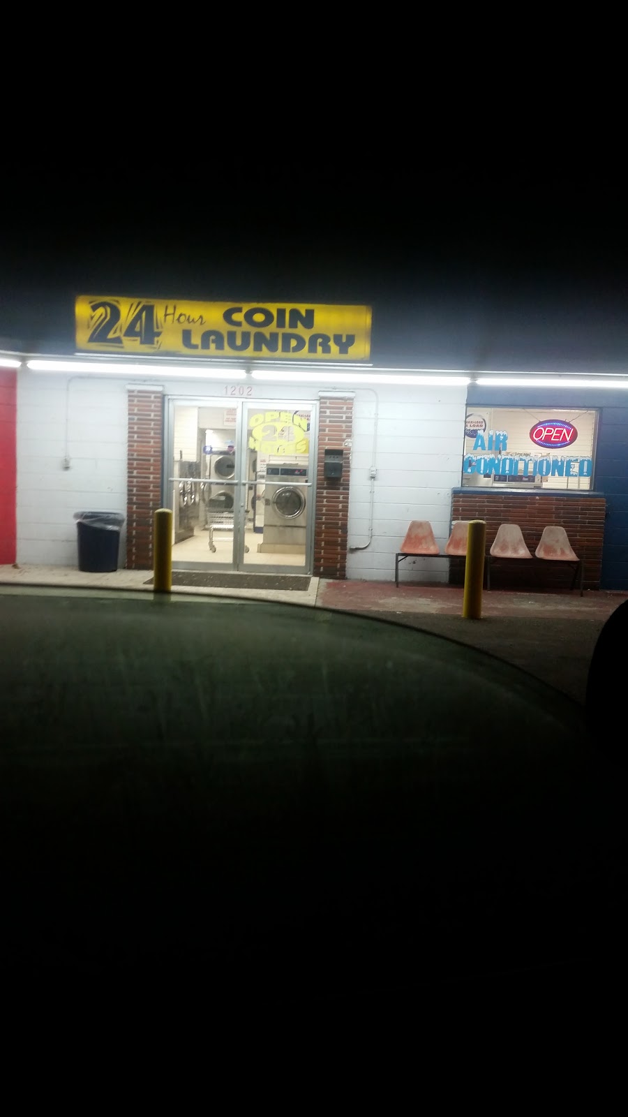 Wheeler Street Coin Laundry | 1202 N Wheeler St, Plant City, FL 33563, USA | Phone: (813) 707-9682