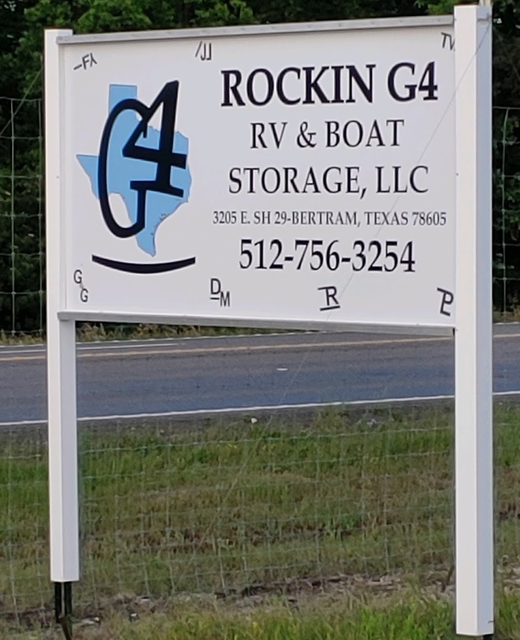 Rockin G4 RV/Boat Storage LLC | 3205 TX-29, Bertram, TX 78605, USA | Phone: (512) 756-3254