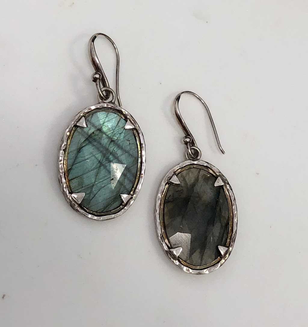 Sparrowood Jewelers Inc | 3201 Edwards Mill Rd # 137, Raleigh, NC 27612, USA | Phone: (919) 781-0212