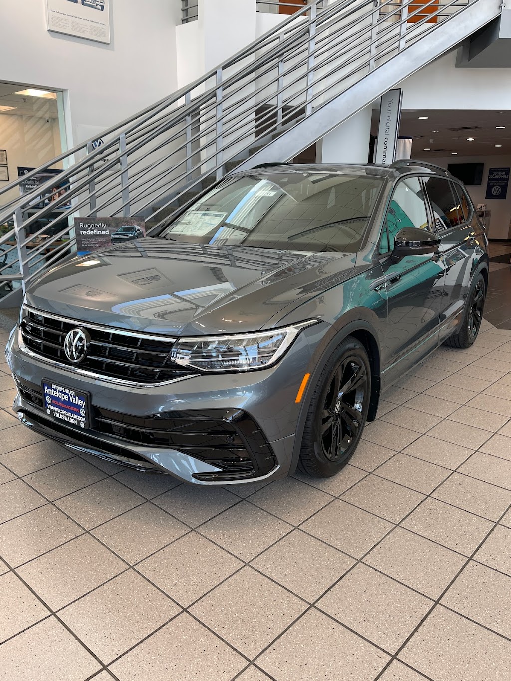 Antelope Valley Volkswagen | 39050 Carriage Way, Palmdale, CA 93551, USA | Phone: (661) 273-2500