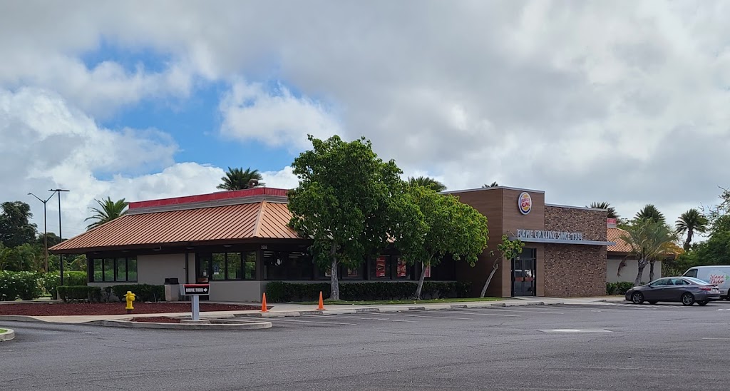 Burger King | Vanderburg &, Freedom Ave Building 2096, Joint Base Pearl Harbor-Hickam, HI 96853, USA | Phone: (808) 422-5965